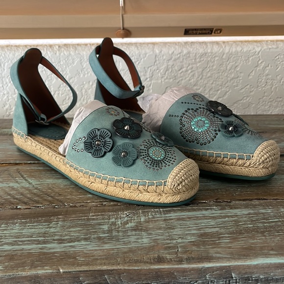 Coach Ankle Strap Astor Espadrilles with Tea Rose Rivets - Picture 2 of 5